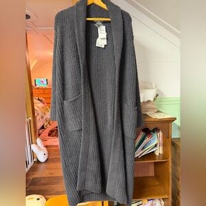 NWT Barefoot Dreams Eco CozyChic Ribbed Robe in Carbon